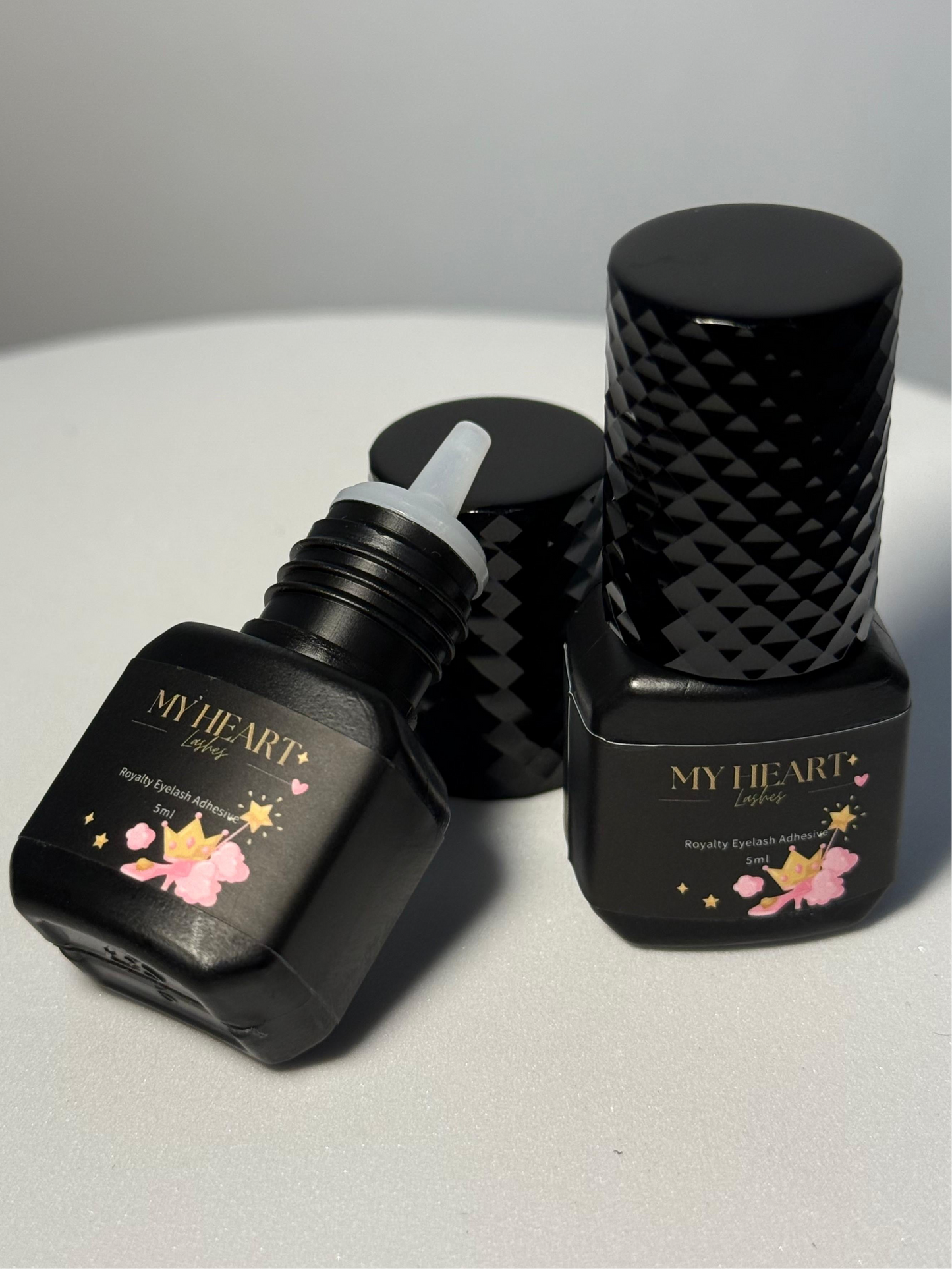 Royalty Lash Adhesive