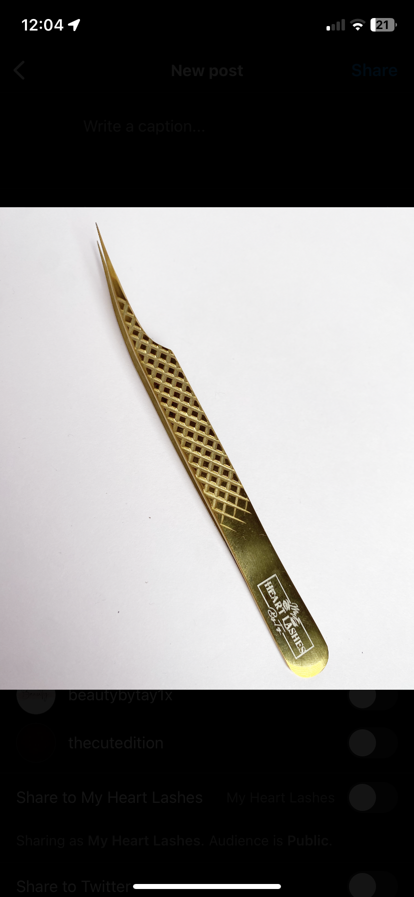Curved isolation tweezer
