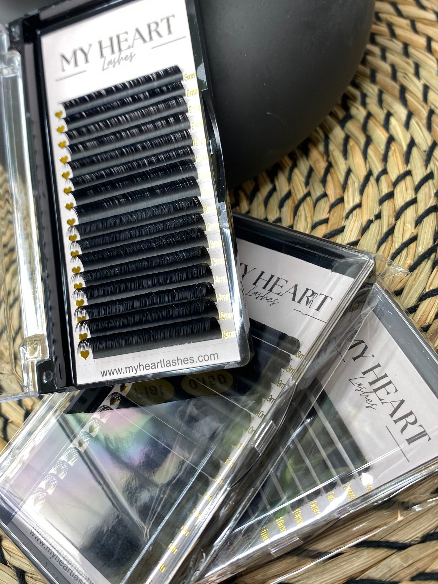 Flat Classic Lashes